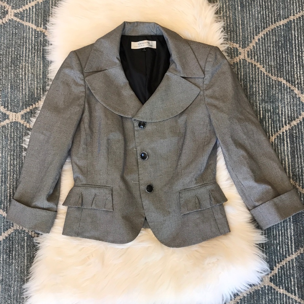 Tahari Blazer